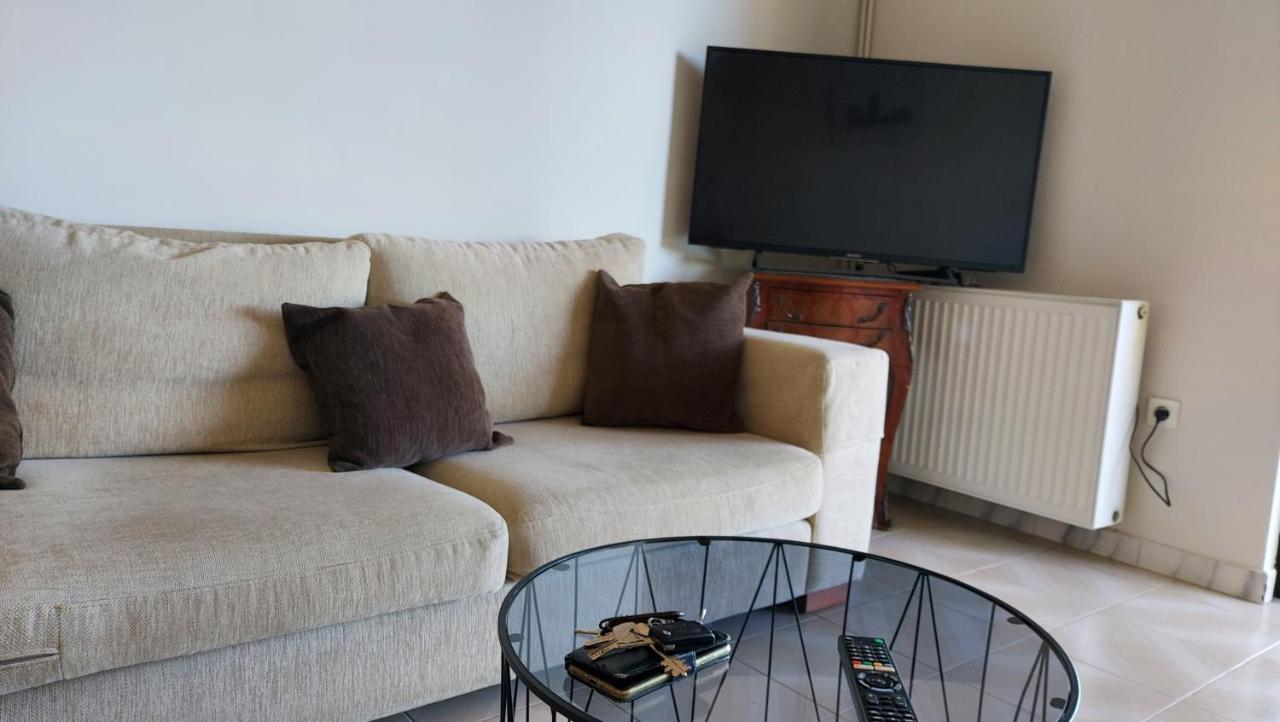 Dolphin 1 Apartment Artemida  Ngoại thất bức ảnh
