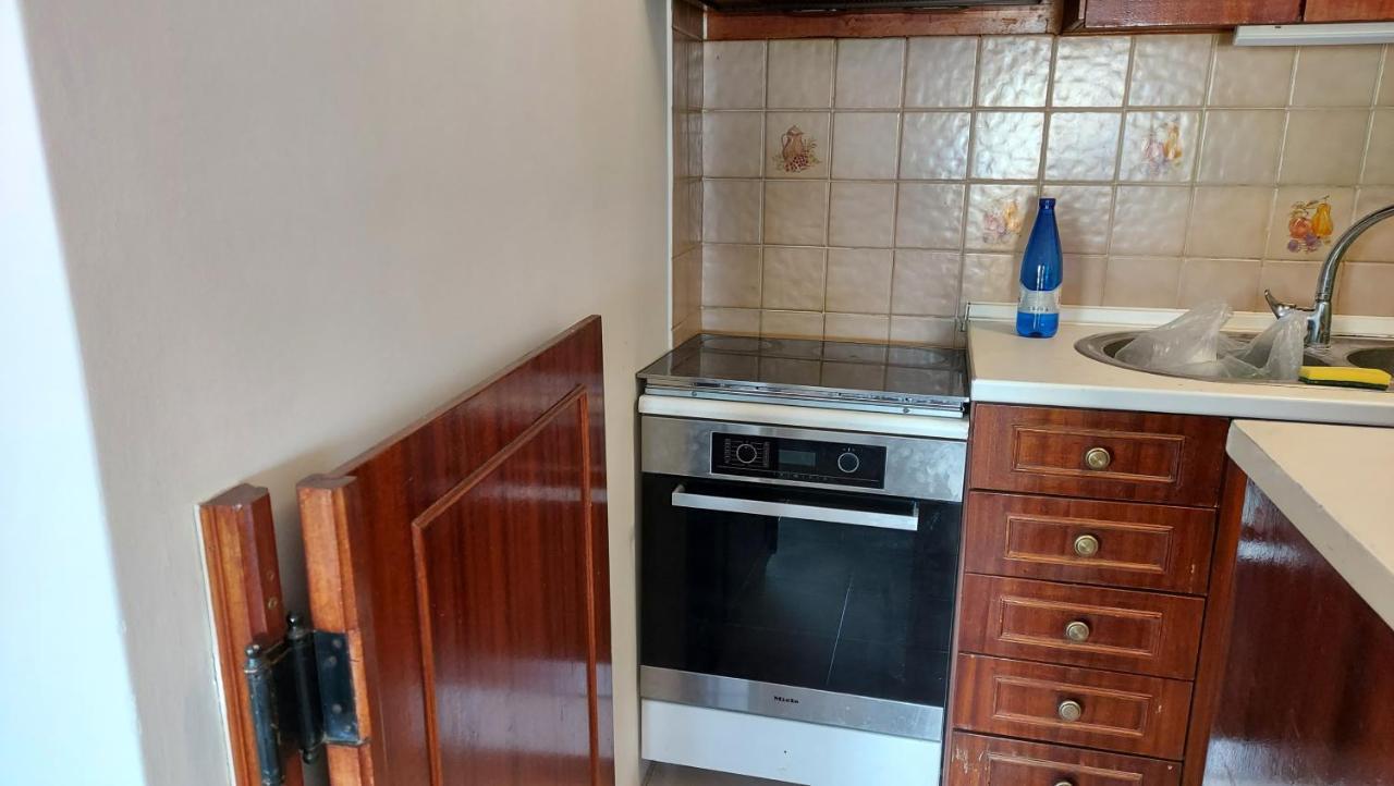 Dolphin 1 Apartment Artemida  Ngoại thất bức ảnh