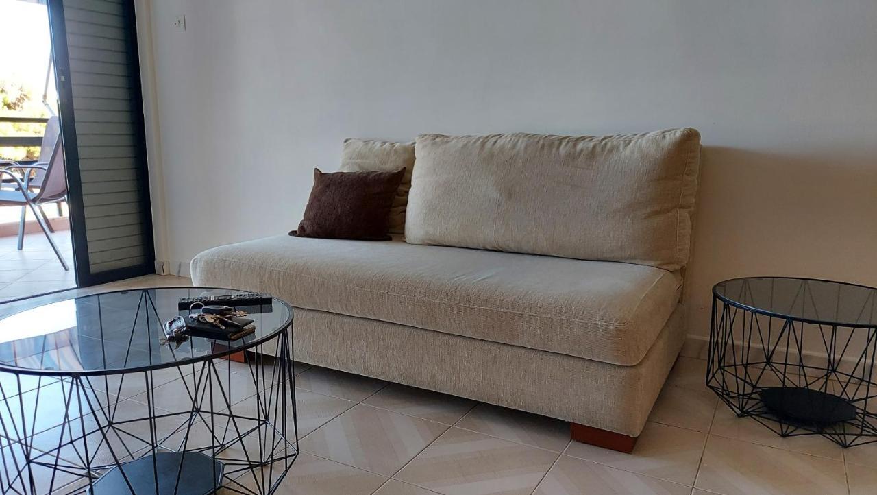 Dolphin 1 Apartment Artemida  Ngoại thất bức ảnh