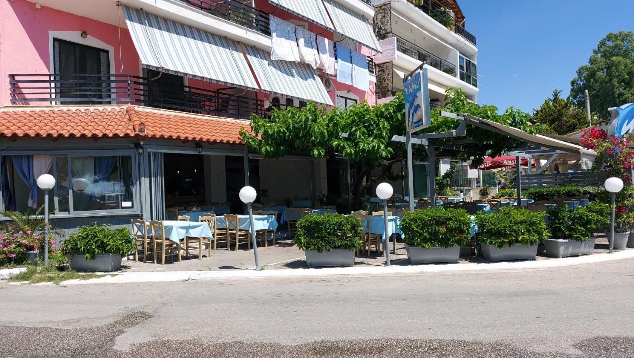 Dolphin 1 Apartment Artemida  Ngoại thất bức ảnh