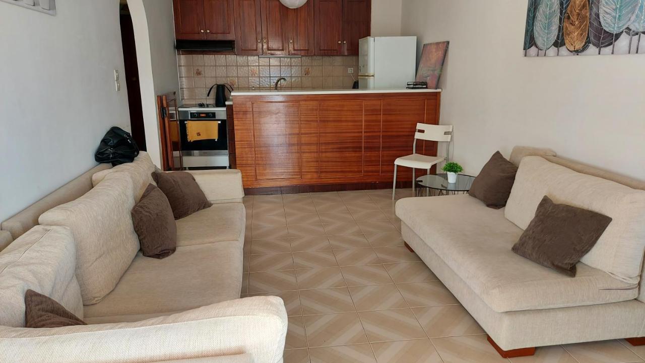 Dolphin 1 Apartment Artemida  Ngoại thất bức ảnh
